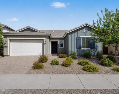 20523 W Rosewood Lane - Photo Thumbnail 1