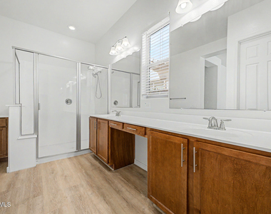 20523 W Rosewood Lane - Photo Thumbnail 22