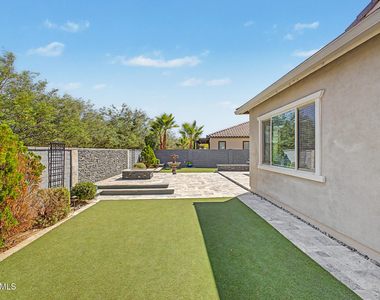 20523 W Rosewood Lane - Photo Thumbnail 38