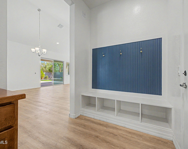 20523 W Rosewood Lane - Photo Thumbnail 33