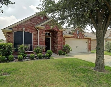 2804 Cascade Cove Drive - Photo Thumbnail 1