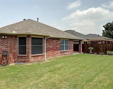 2804 Cascade Cove Drive - Photo Thumbnail 25
