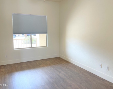 21192 E Saddle Way - Photo Thumbnail 7