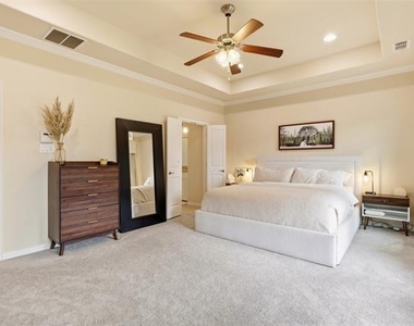 2512 Bill Moses Parkway - Photo Thumbnail 12