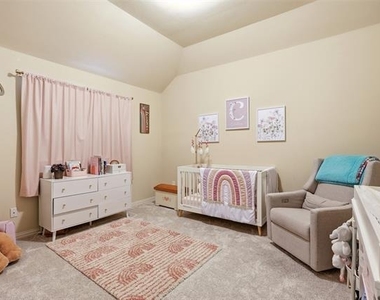2512 Bill Moses Parkway - Photo Thumbnail 16