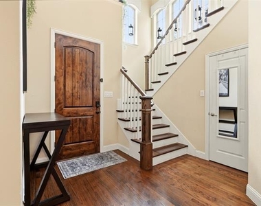 2512 Bill Moses Parkway - Photo Thumbnail 3