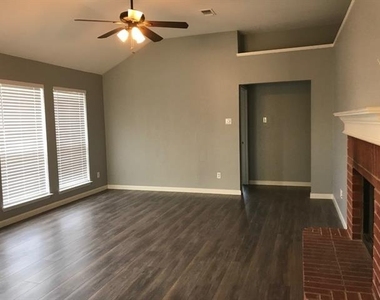 3305 Rustic Meadow Trail - Photo Thumbnail 2