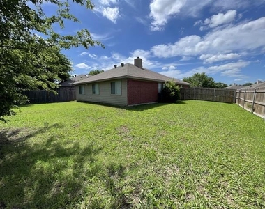 3305 Rustic Meadow Trail - Photo Thumbnail 11