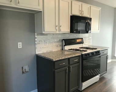 3305 Rustic Meadow Trail - Photo Thumbnail 4