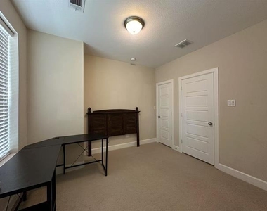 5964 Morning Star Place - Photo Thumbnail 5