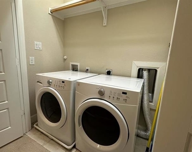 5964 Morning Star Place - Photo Thumbnail 6