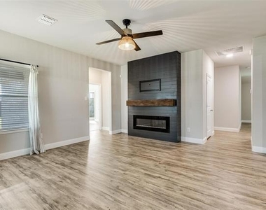 3725 Holley Ridge Way - Photo Thumbnail 11