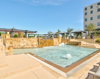 2600 W 7 Th Street - Photo Thumbnail 22