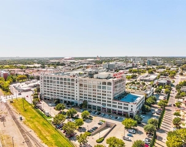 2600 W 7 Th Street - Photo Thumbnail 20