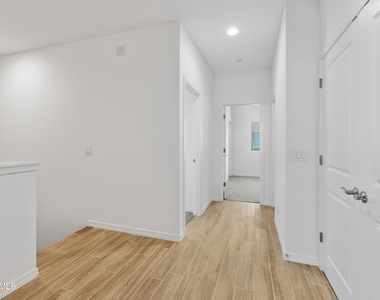 15636 N 29th Street - Photo Thumbnail 19
