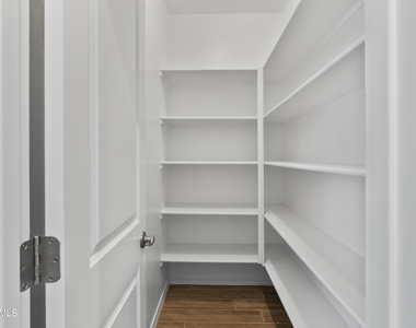 15636 N 29th Street - Photo Thumbnail 10