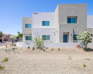 15636 N 29th Street - Photo Thumbnail 1