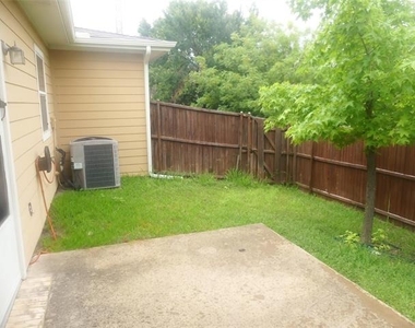 6200 Texana Way - Photo Thumbnail 16