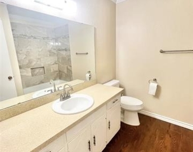 1703 Pecan Park Drive - Photo Thumbnail 13