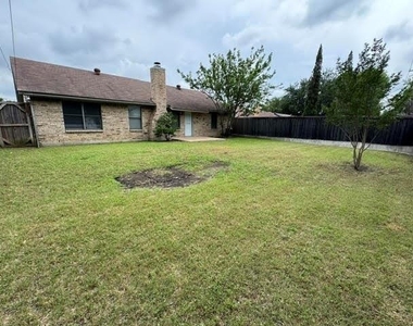 6629 High Lawn Terrace - Photo Thumbnail 22