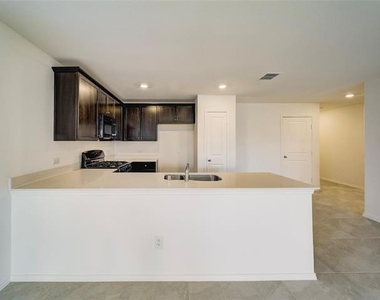 357 Sun Bluff Road - Photo Thumbnail 12