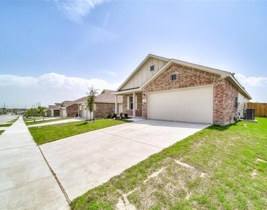357 Sun Bluff Road - Photo Thumbnail 5
