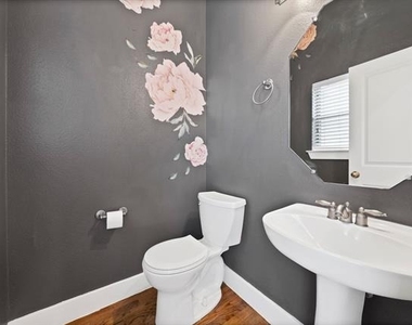 4117 Lafayette Street - Photo Thumbnail 20