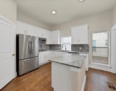 4117 Lafayette Street - Photo Thumbnail 15