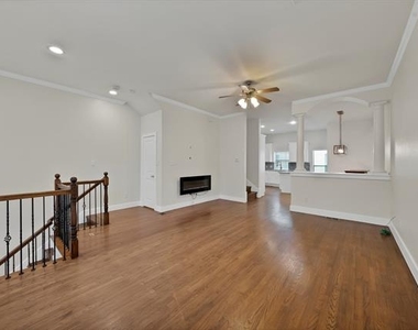 4117 Lafayette Street - Photo Thumbnail 7