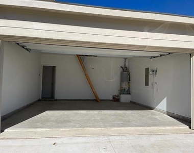 1115 Mahogany Lane - Photo Thumbnail 14