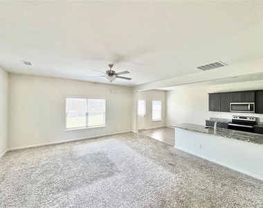 752 Saratoga Drive - Photo Thumbnail 15