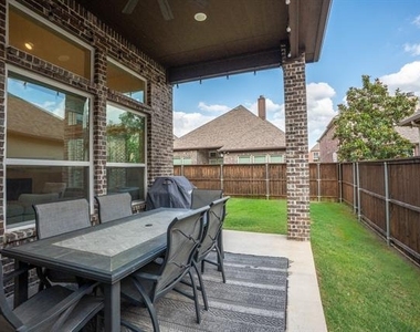 6213 Mickelson Way - Photo Thumbnail 18