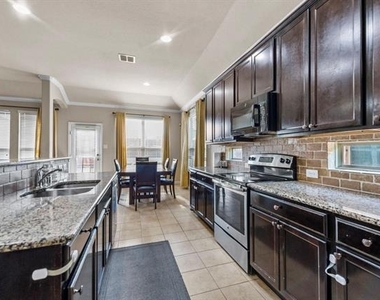 11620 Beach Street - Photo Thumbnail 4