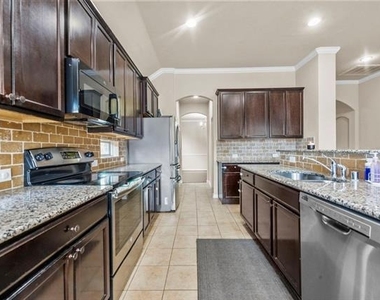 11620 Beach Street - Photo Thumbnail 7