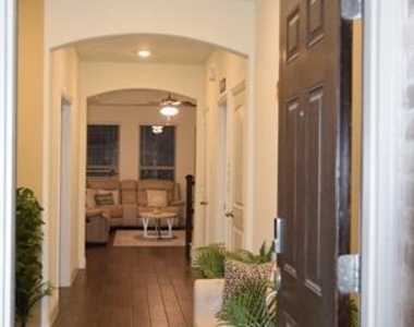 414 Parkford Drive - Photo Thumbnail 14