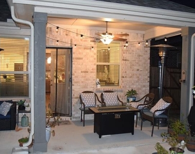 414 Parkford Drive - Photo Thumbnail 18