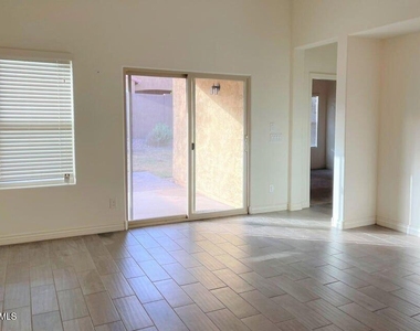2723 E Mews Road - Photo Thumbnail 7