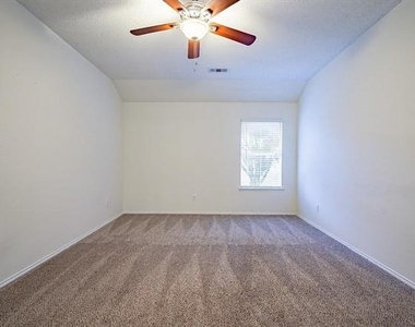 1408 Belaire Drive - Photo Thumbnail 19