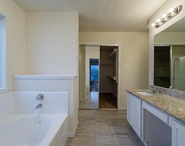 1408 Belaire Drive - Photo Thumbnail 31