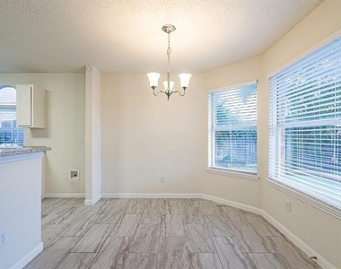 1408 Belaire Drive - Photo Thumbnail 10