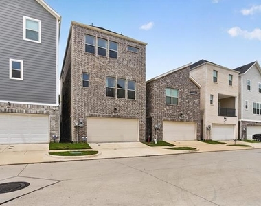 4811 Aldenbury Street - Photo Thumbnail 16