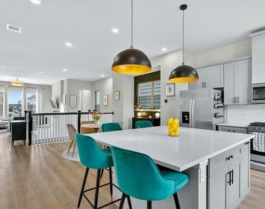 4811 Aldenbury Street - Photo Thumbnail 6