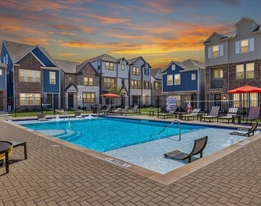 4811 Aldenbury Street - Photo Thumbnail 17