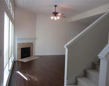 7425 Danbridge Lane - Photo Thumbnail 2