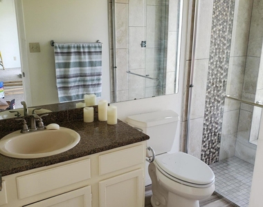 3510 W Andorra Drive - Photo Thumbnail 5