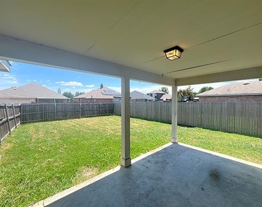 1616 Logan Drive - Photo Thumbnail 32