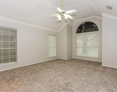2329 Bent Brook Drive - Photo Thumbnail 8