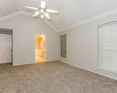 2329 Bent Brook Drive - Photo Thumbnail 10