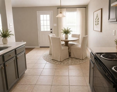 1006 Stockton Drive - Photo Thumbnail 3