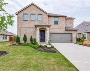 921 Waterview Drive - Photo Thumbnail 1
